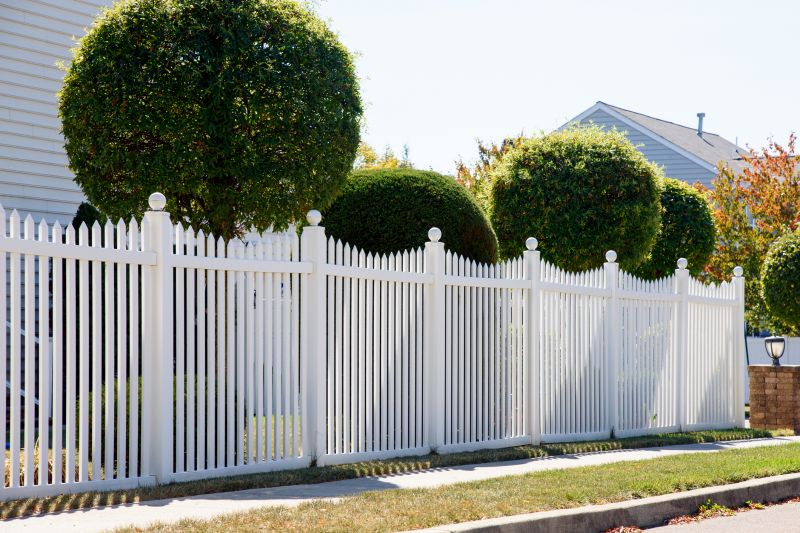 Vinyl Fence Replacement in St Louis, MO