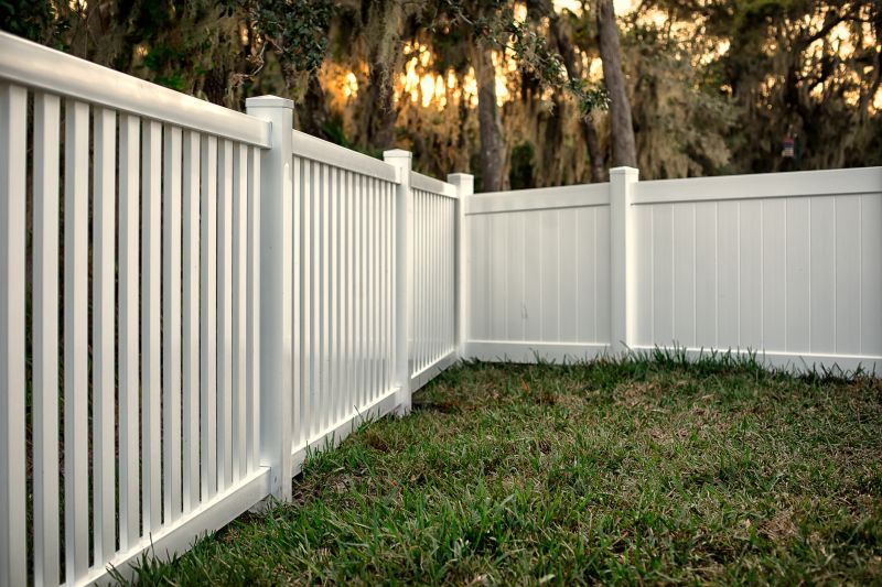 Vinyl Fence Replacement in Wilmington, NC